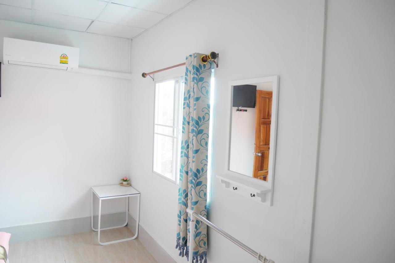 קו טאו Nawee Guesthouse Sairee מראה חיצוני תמונה